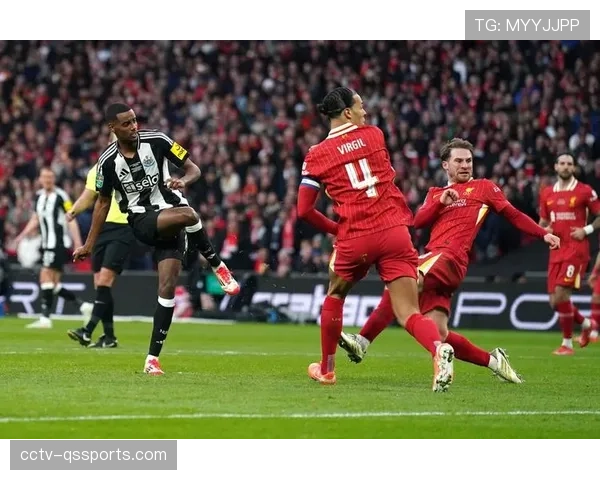 利物浦2-0客胜布伦特福德，科纳特领衔的防线完成零封